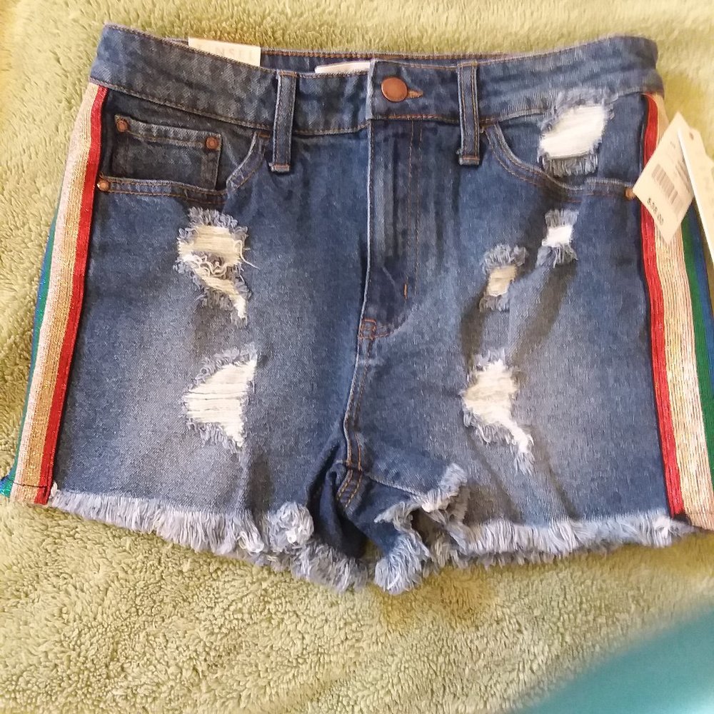 Junior denim shorts